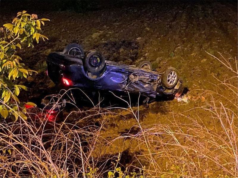 Makas attığı esnada kazaya sebep oldu: 1 yaralı
