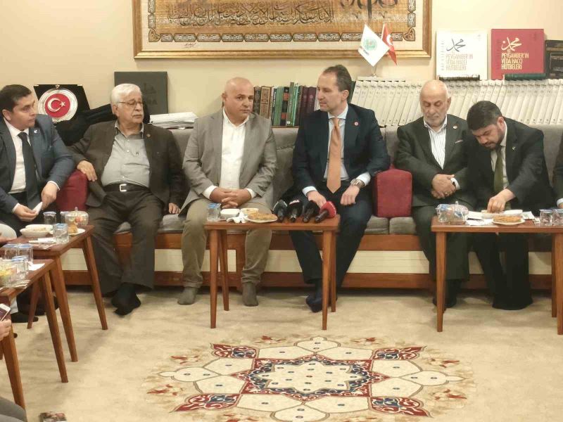 Yeniden Refah Partisi Genel Başkanı Fatih Erbakan ziyaretlerini sürdürüyor
