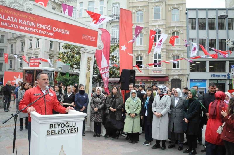 Anneler Günü’ne özel “Galata Kadın Emeği Çarşısı” açıldı
