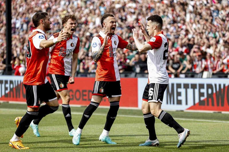 Hollanda’da şampiyon Orkunlu Feyenoord
