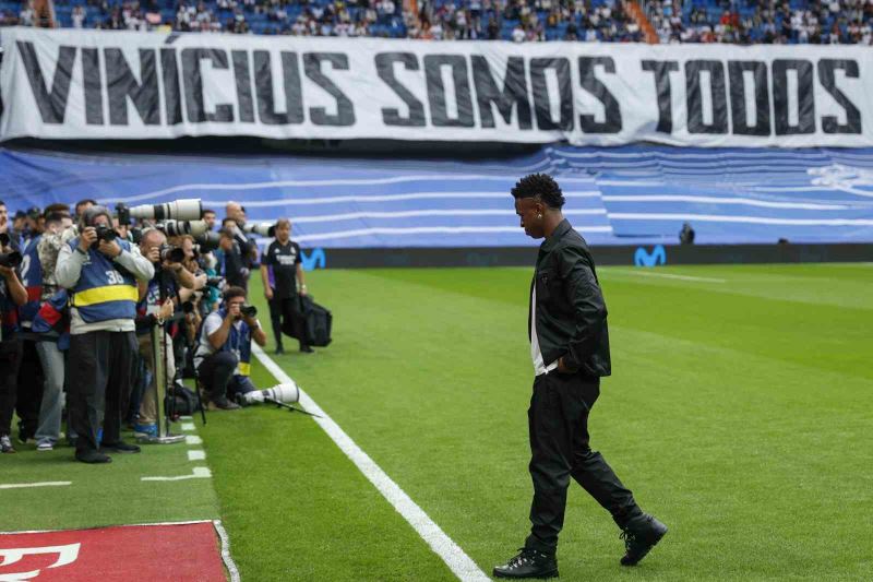 Real Madrid’in farklı branşlardan Vinicius Jr.’a destek
