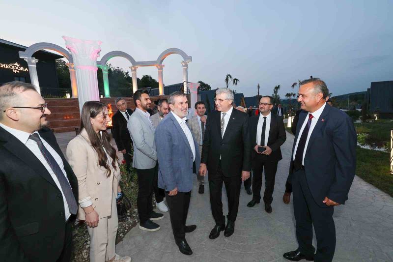 Başkan Yüce Sakarya’nın turizm potansiyelini anlattı