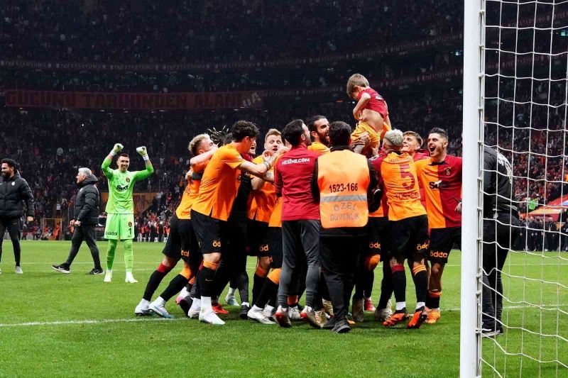 Galatasaray, Fenerbahçe ve Beşiktaş ile puan farkını 5’e çıkardı
