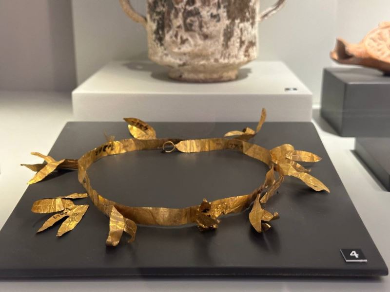  Roma Valisi’nin 2 bin yıllık altın tacı İznik Müzesi’nde sergileniyor
