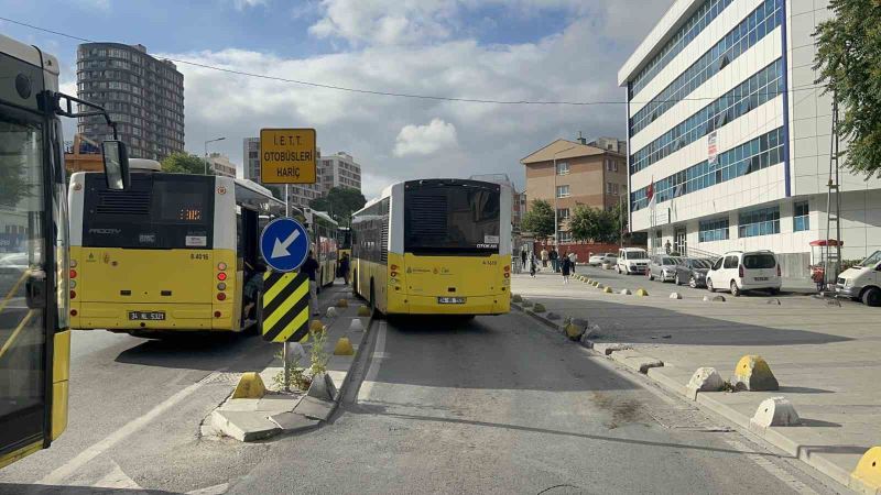 İETT otobüsler için ayrılan yolda kaza yaptı: 1 yaralı
