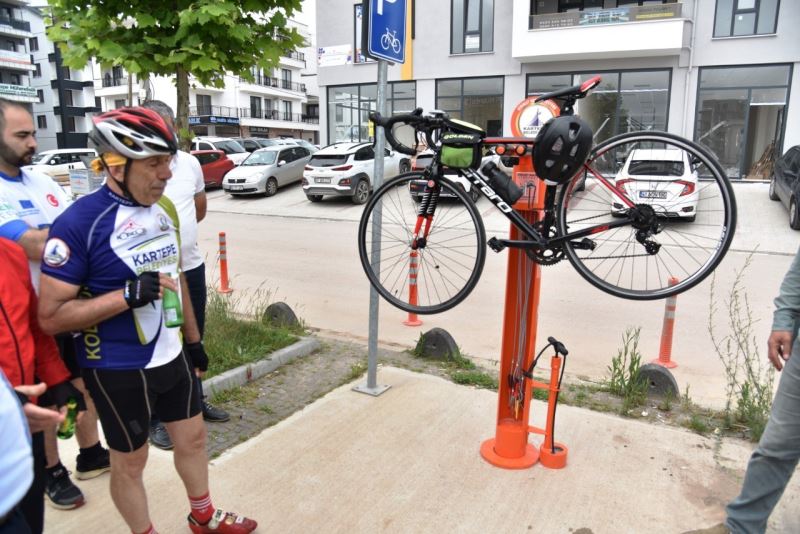 Kartepe’de kurulan Bisiklet Bakım İstasyonlarının montajı tamamlandı