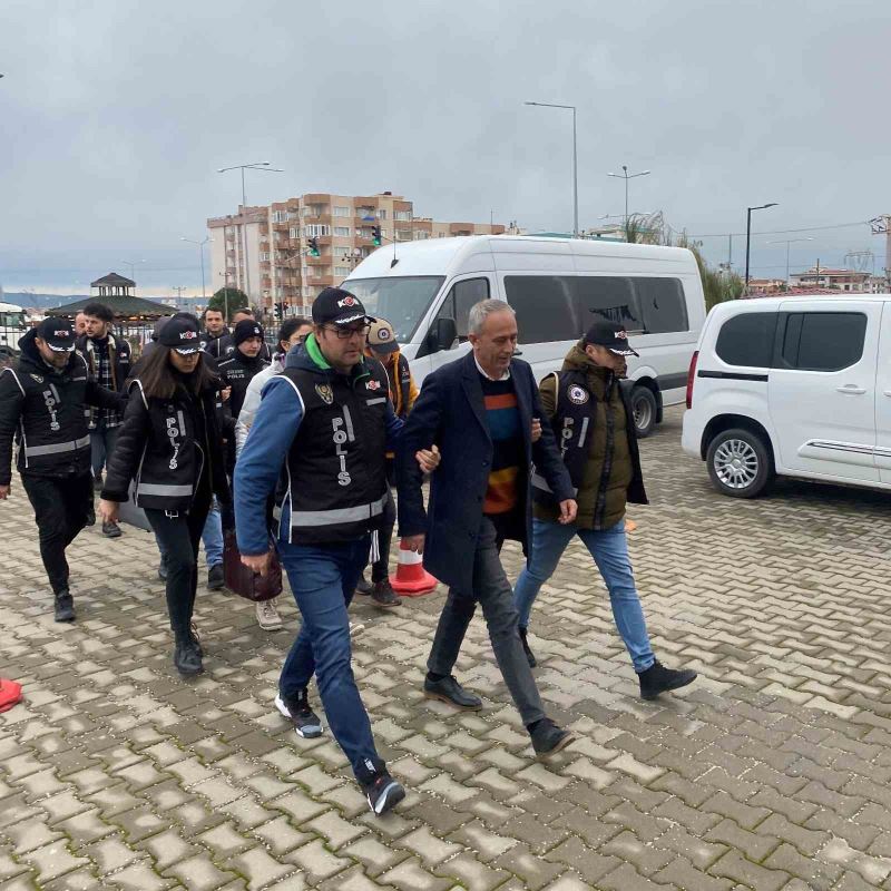 Eski Gökçeada Belediye Başkanı Çetin’e görevi kötüye kullanmak suçundan hapis cezası