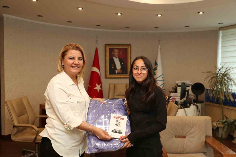 İzmitli Irmak modern pentatlonda Türkiye birincisi oldu
