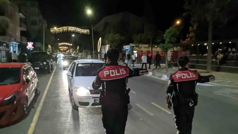 Polisin denetiminde araç ve sürücülere 44 bin 518 TL ceza kesildi
