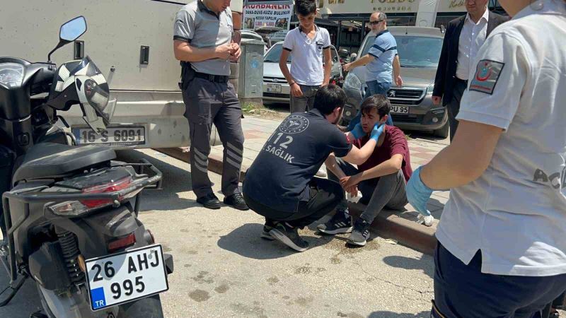 Çalınan motosikletini teslim aldı, park halindeki otobüse çarptı
