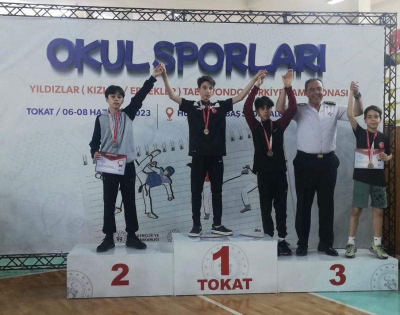 Bozüyük’lü öğrenci taekwondo müsabakasında Türkiye şampiyonu oldu
