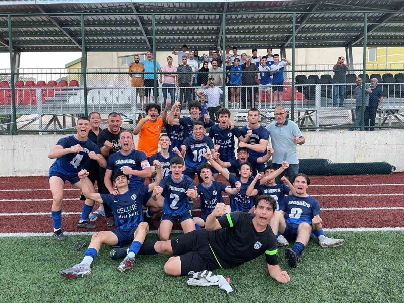 U17 Türkiye Şampiyonası ikinci kademe şampiyonu Bursa Yeni Karamanspor oldu
