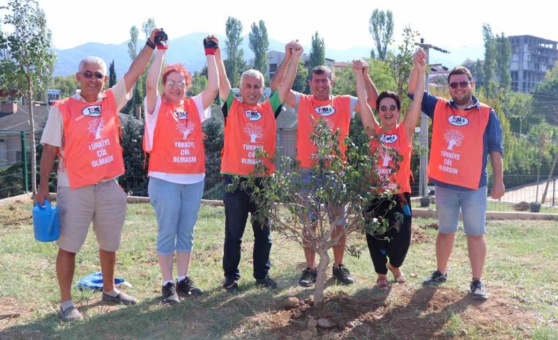 Yalova TEMA’dan 3 bin 740 öğrenciye doğa eğitimi
