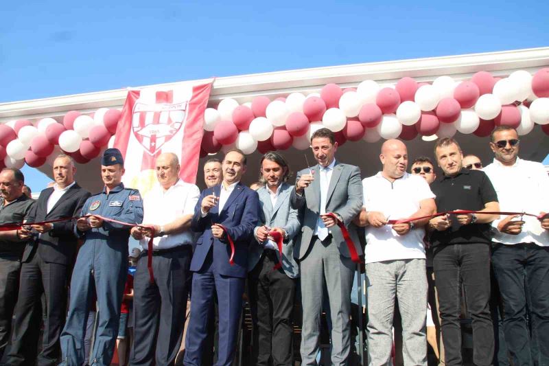 Bandırmaspor Kulübü’nün yeni tesislerinin açılışı yapıldı
