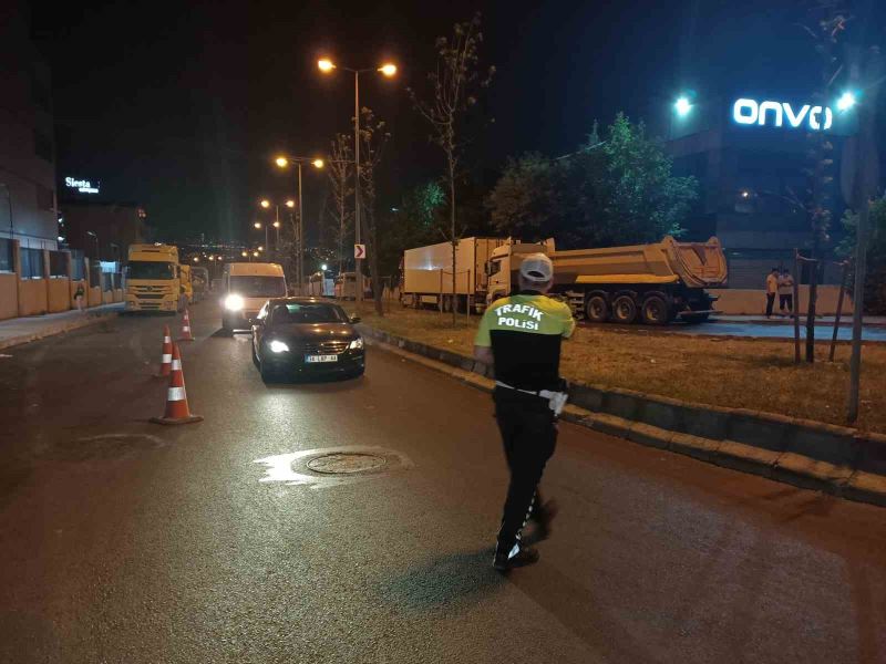 İstanbul’da uyuşturucu denetimi: Araçlar tek tek durdurularak arandı