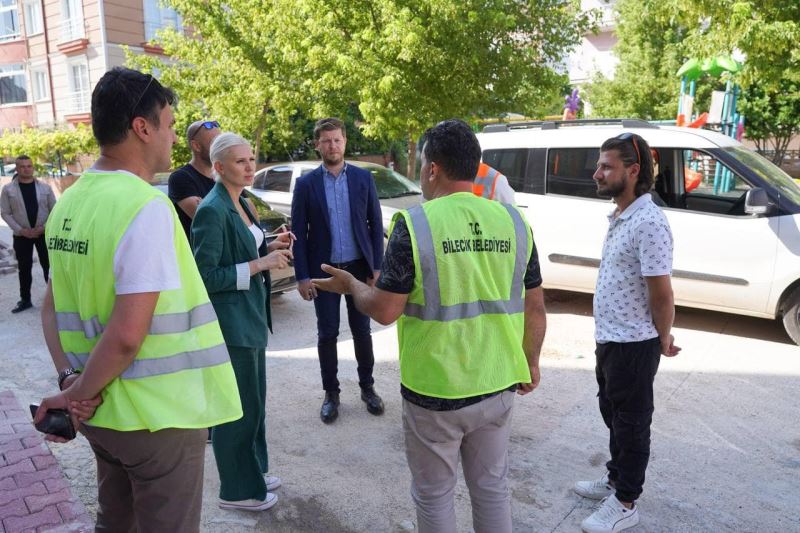 Hürriyet Mahallesindeki çalışmaları yerinde inceledi
