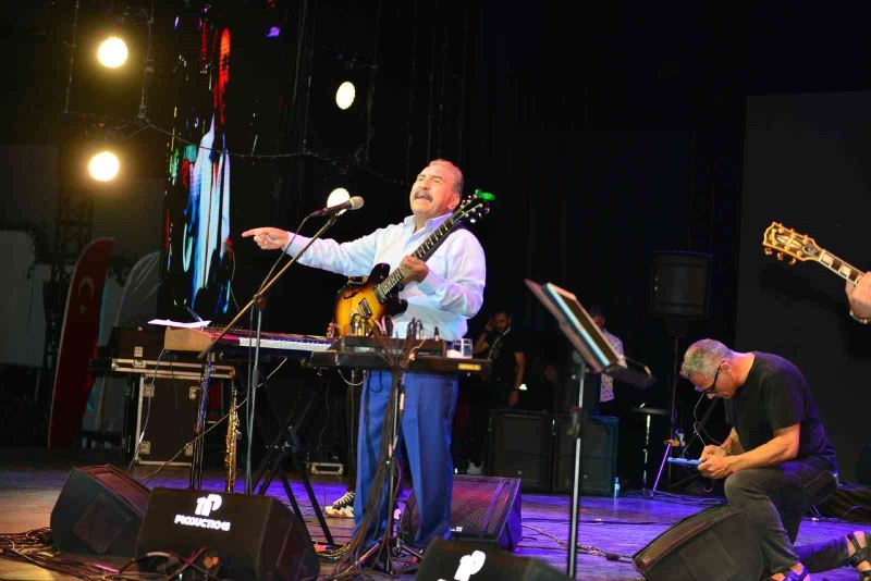 Efsaneler Bursa’da mest etti
