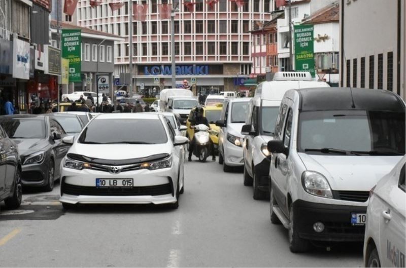 Balıkesir’de trafiğe kayıtlı araç 563 bin 961 oldu
