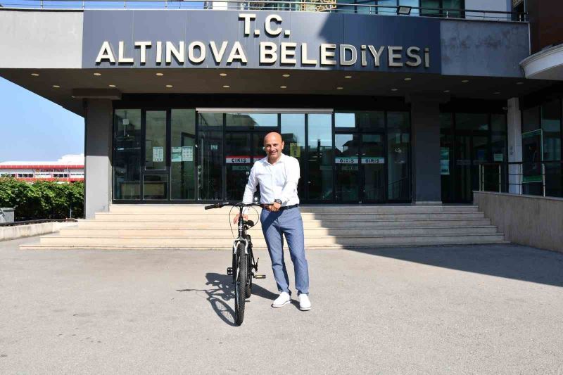 Doktor başkandan sağlıklı yaşam için her haneye bir bisiklet
