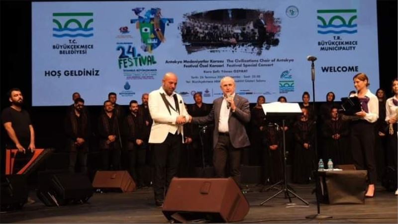 Büyükçekmece Belediyesi tarafından 24’üncü Uluslararası kültür Festivali açılışına özel konser gerçekleştirildi