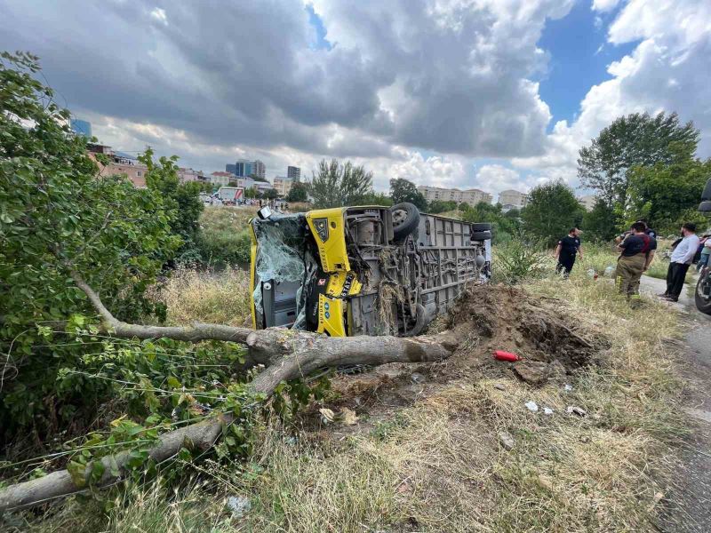 Bursa’da yolcu otobüsünde can pazarı: 10 yaralı
