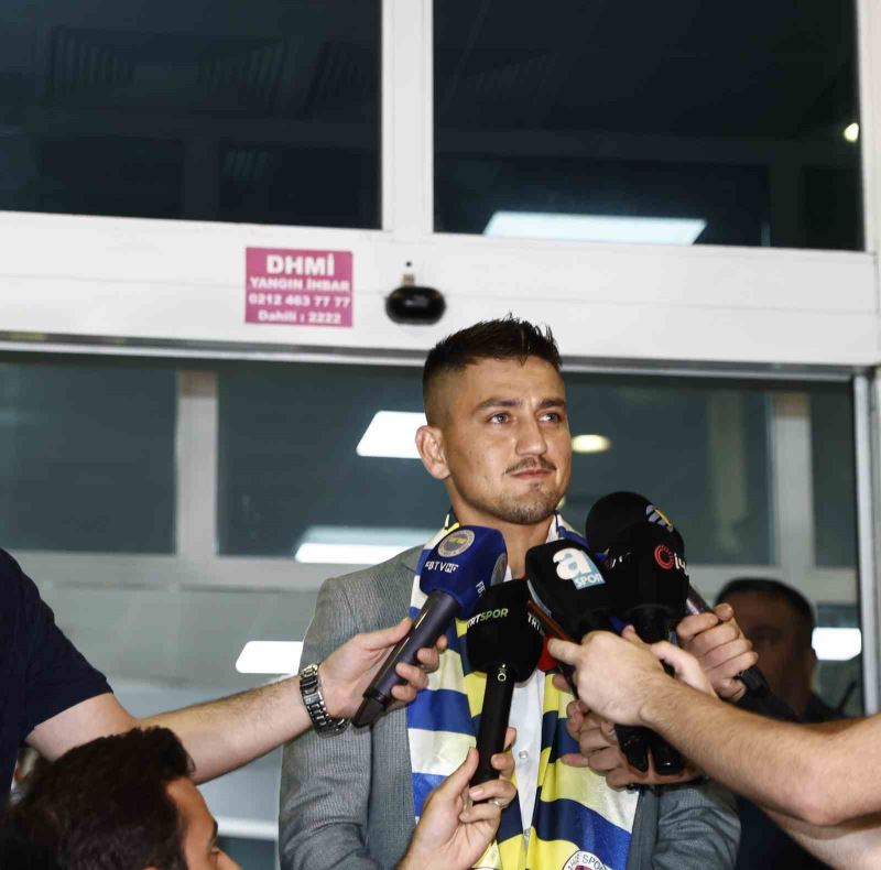 Fenerbahçe’nin yeni transferi Cengiz Ünder İstanbul’a geldi