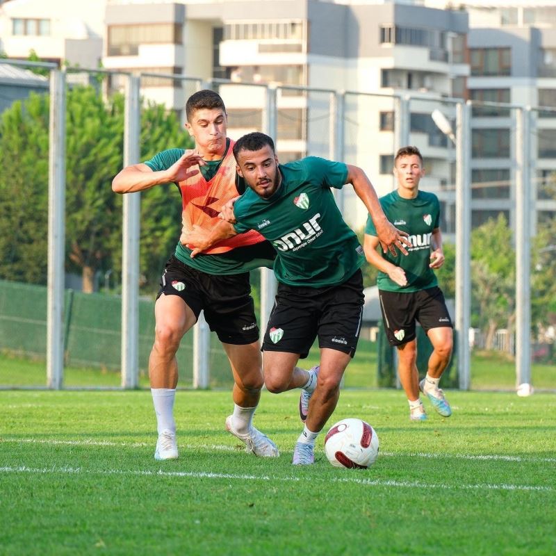 Bursaspor’da durmak yok
