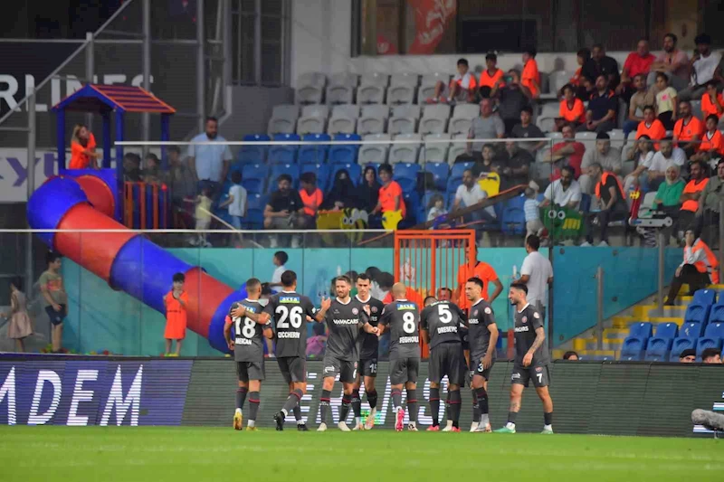 Trendyol Süper Lig: Rams Başakşehir: 0 - Fatih Karagümrük: 2 (Maç sonucu)

