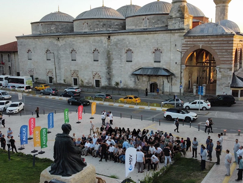 Avrupa ülkelerinde Kur’an-ı Kerim’e saldırılar Edirne’de protesto edildi
