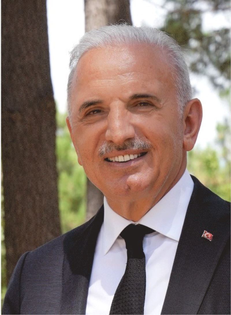 Ümraniye Belediye Başkanı Yıldırım adını koydu: ’İstanbul Belediye Başkan(sız)lığı’