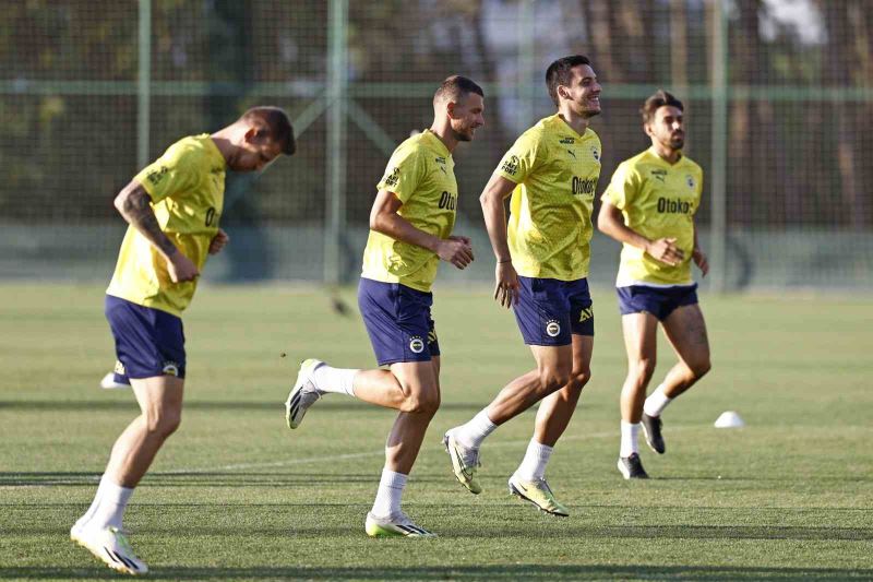 Fenerbahçe, Maribor maçı hazırlıklarını sürdürdü
