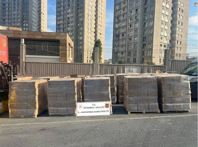 İstanbul’da bir tırda 15 ton etil alkol ele geçirildi
