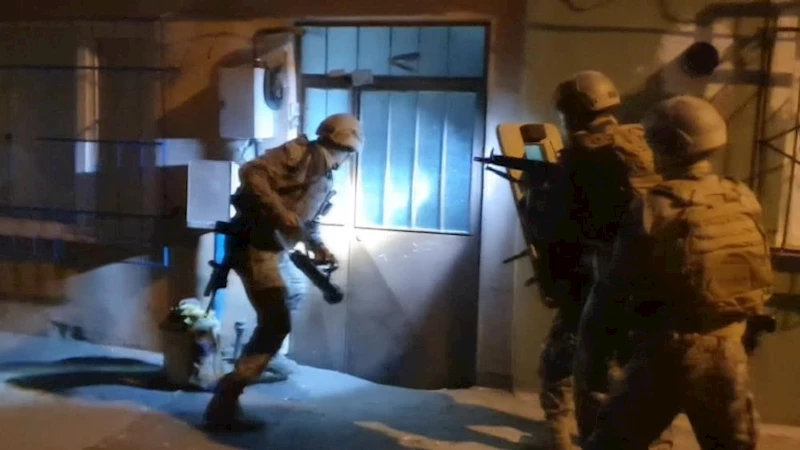 Bursa’da FETÖ operasyonu...‘Bylock’ kullanan 6 kişi gözaltına alındı
