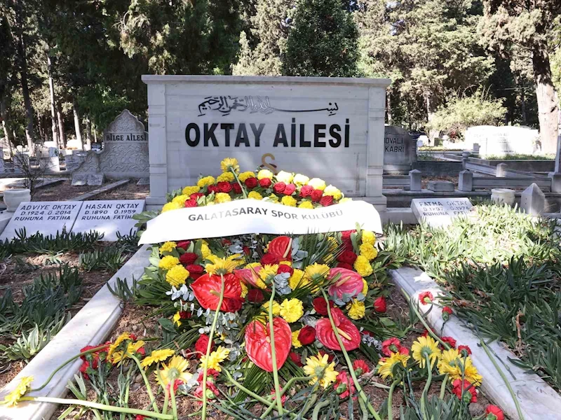 Metin Oktay, vefatının 32. yıl dönümünde kabri başında anıldı