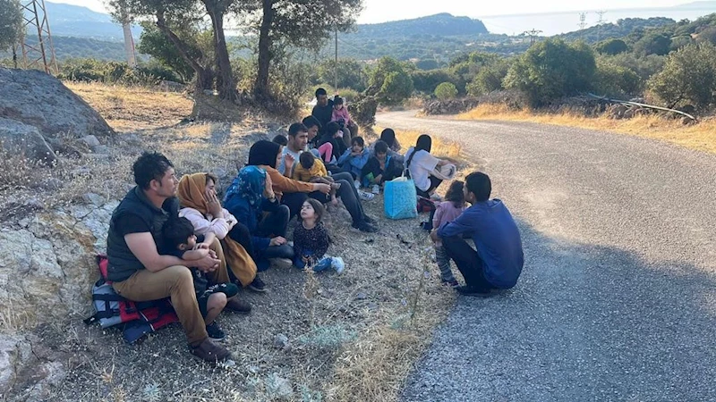 Ayvacık’ta 8 kaçak göçmen ile 3 göçmen kaçakçısı yakalandı
