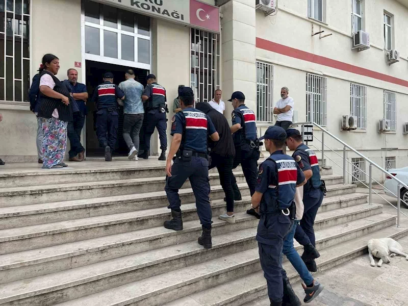 Edirne’de büyük göçmen operasyonu: 602 kişi yakalandı, 19 organizatör tutuklandı

