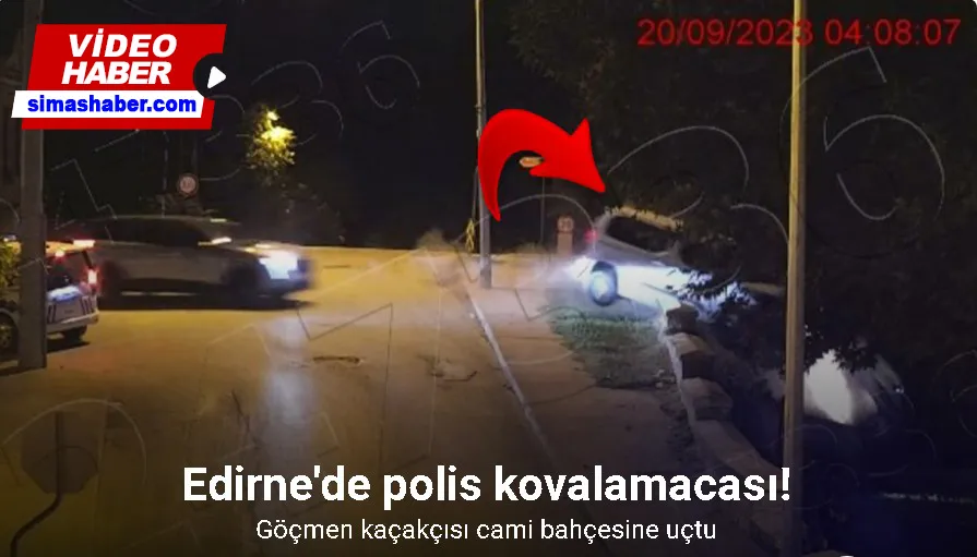 Polisten kaçan aracın cami bahçesine uçtuğu anlar kameraya yansıdı