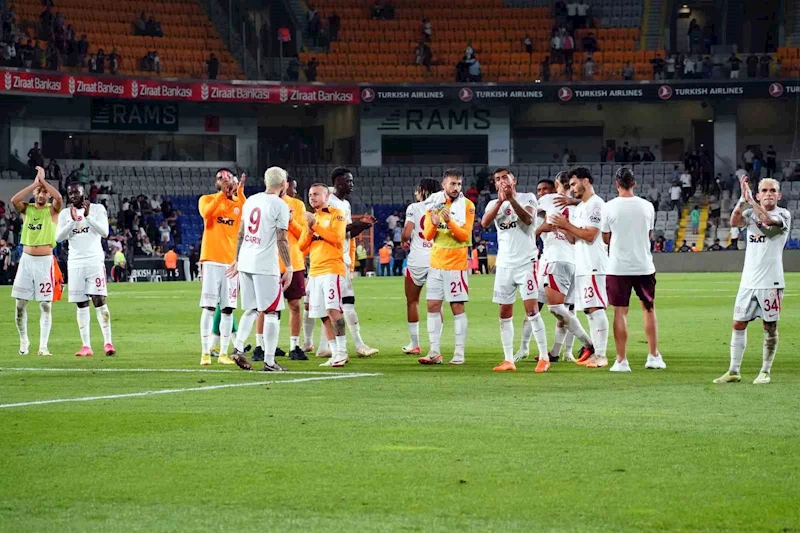 Galatasaray, Başakşehir’e ligde 8 maçtır kaybetmiyor
