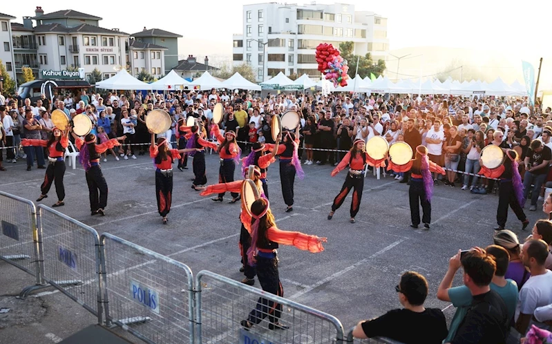 Binlerce Balkan göçmeni Nilüfer’de buluştu
