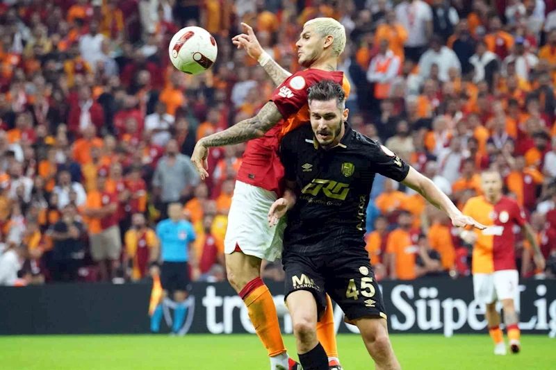 Trendyol Süper Lig: Galatasaray:0 - Ankaragücü:0 (İlk yarı)
