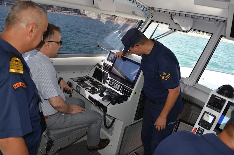 Kaymakam Odabaş’tan Sahil Güvenlik Akçay Kolluk Destek Tim Komutanlığına ziyaret
