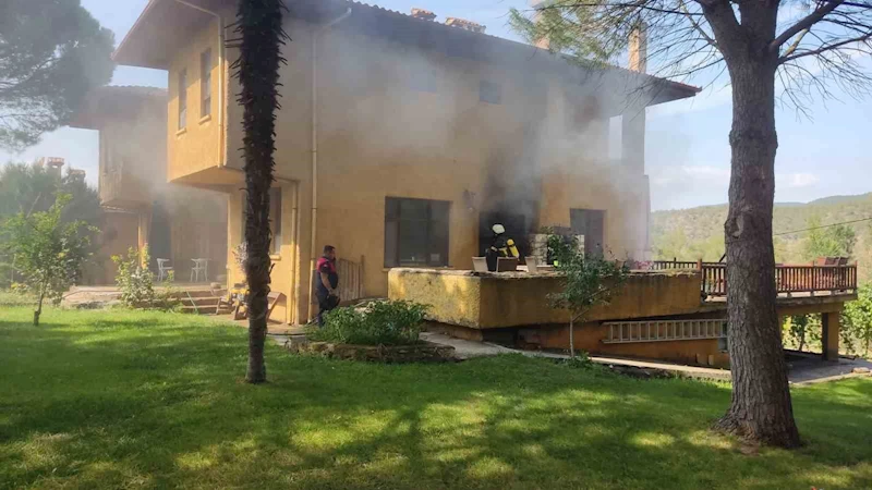 Bilecik’te villada çıkan yangın söndürüldü
