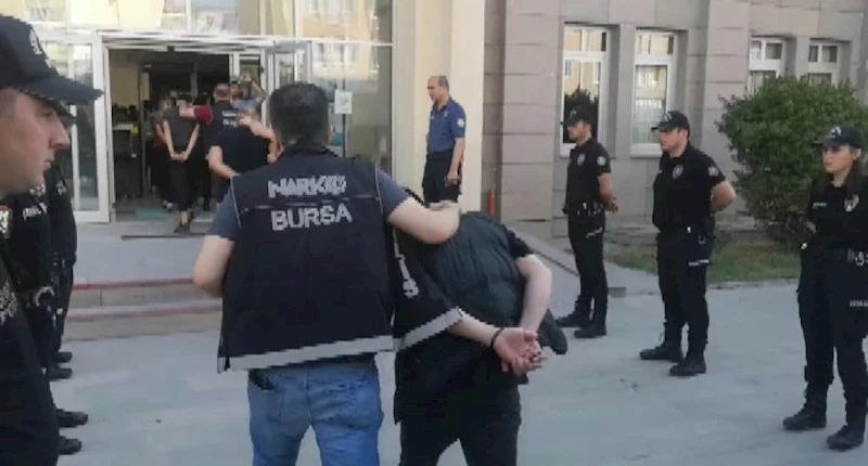 Bursa’da uyuşturucudan kazanılan kara paraya da operasyon
