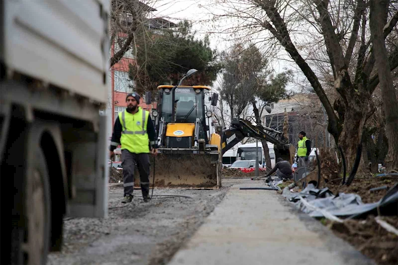 Sakarya’nın kalbindeki en eski cadde, yeni yaşam alanına dönüşüyor
