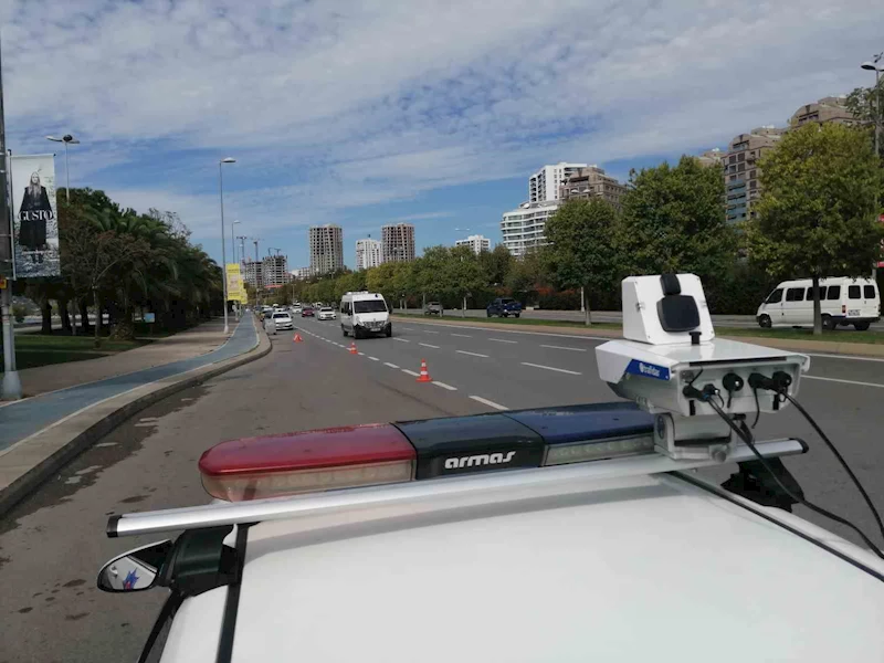 İstanbul trafiğinde denetimler yeni nesil radar cihazı ile yapılıyor