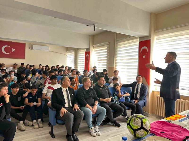 Eski FIFA hakemi Göçek Tekirdağ Muratlı’da
