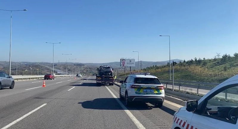 Kuzey Marmara Otoyolu’nda otomobiller çarpıştı: 5 yaralı
