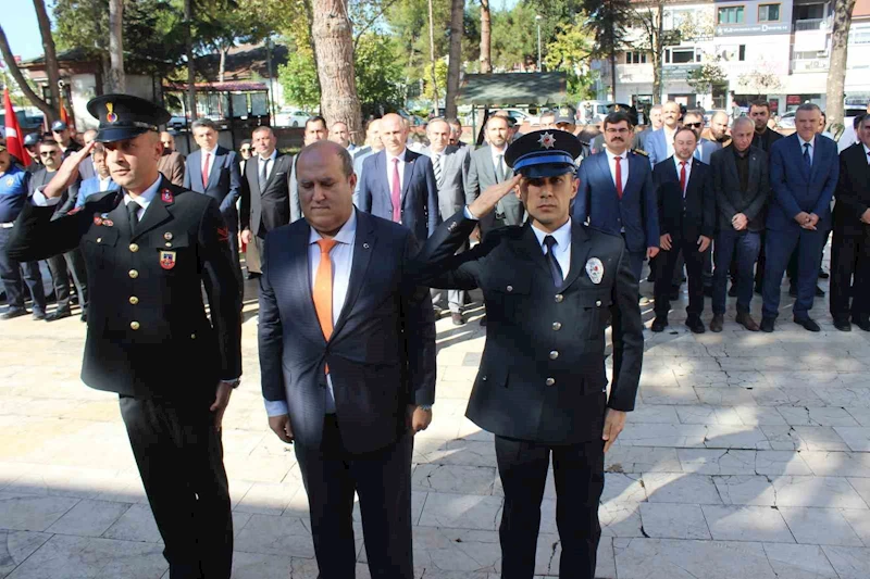 Osmaneli’nde 29 Ekim Cumhuriyet Bayramı kutlamaları başladı
