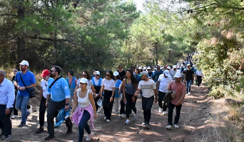 ÇOMÜ’de Dünya Yürüyüş Günü Etkinliği Gerçekleştirildi
