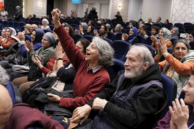 Üsküdar Belediyesi’nden “Kadına Yönelik Şiddete Karşı Farkındalık Etkinliği”
